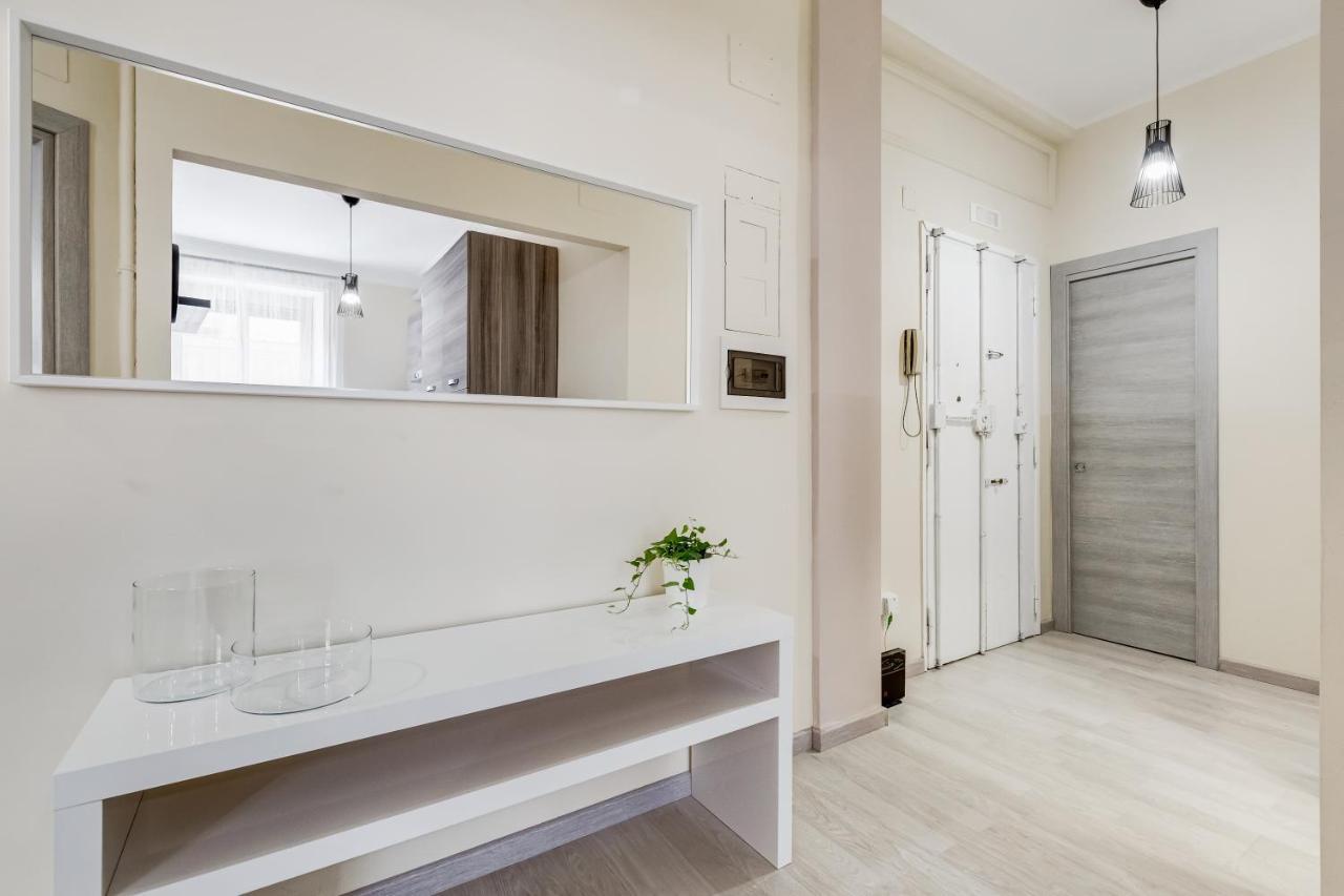 BDC - Prestige 3Bdr 3Bath in Monti District Appartement Rome Buitenkant foto